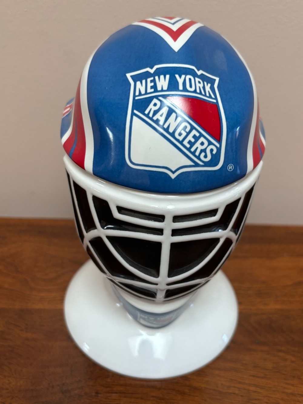 New York Rangers Hockey Helmet Lidded Stein